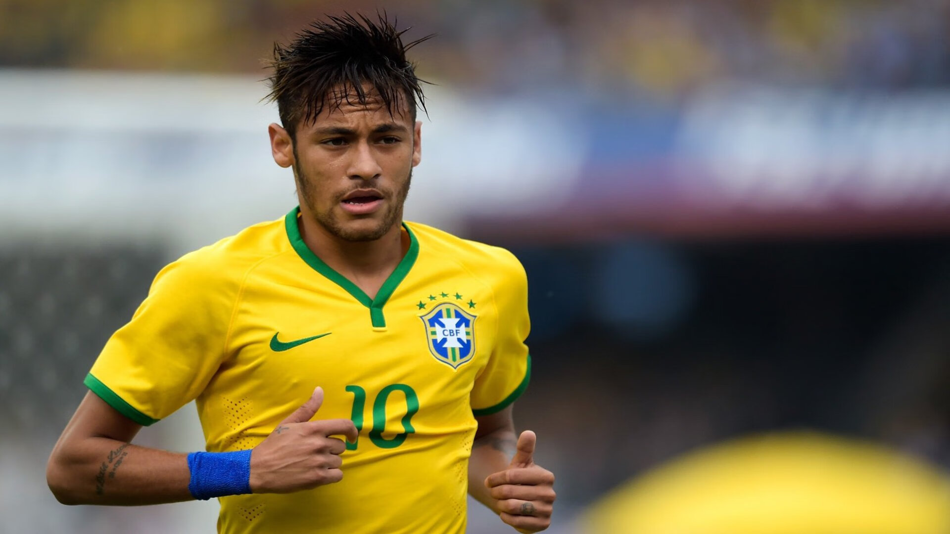 体育新闻中心权威评论更新，体育新闻平台